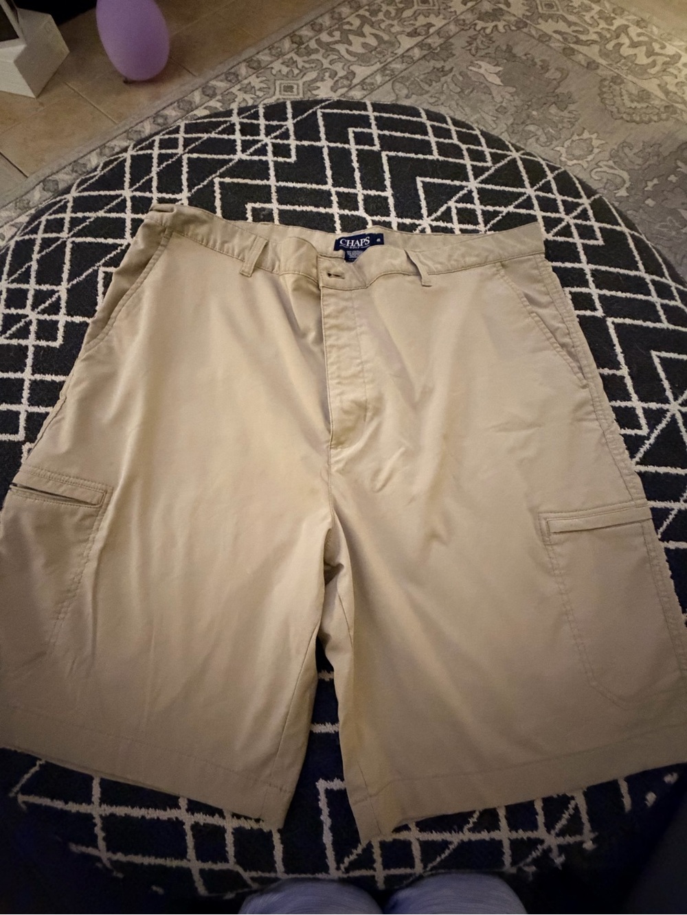 Chaps Men’s Khaki Cargo Shorts